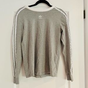 Adidas size small top with white stripe detailing on sleeves